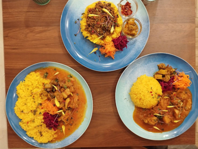 curry stand �X�p�C�X�M�����O�̎ʐ^1