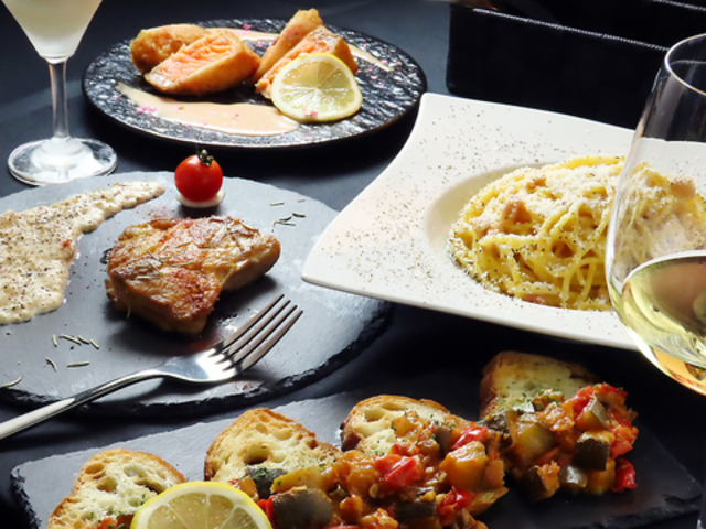 DINING BAR �]���̎ʐ^1