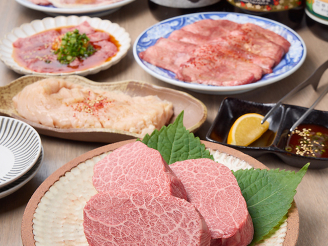 �Y�Ώē�A NIKU �G�[�j�N�̎ʐ^1