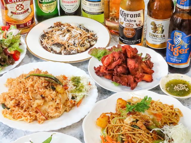 POINT RAKHINE MYANMAR FOOD HOUSE�̎ʐ^1