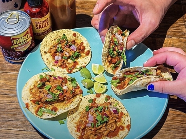 TACO WASA  TACOS  CLUB�̎ʐ^1