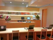 �ߓS�S�ݓX���ׂ̃n���J�X�ߓS�{�X Foreign Customer's Salon�̎ʐ^2