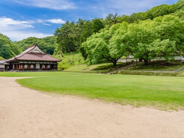 ���ՒJ�w�Z