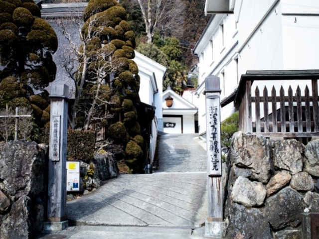 V𑢁y𑠃c[Yz̎ʐ^1