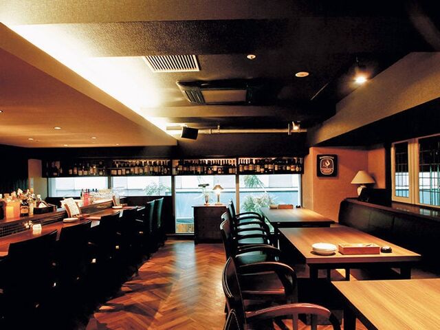 Caf? �� Bar �Y�Ώ� �h���E�K�o�`���̎ʐ^1