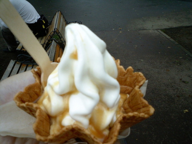 ���R������