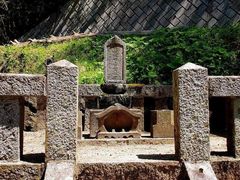 軻遇突智さんの絵島の墓への投稿写真1
