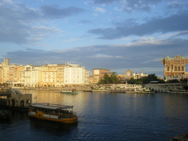 �����f�B�Y�j�[�V�[(R)