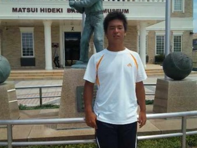 ����G��x�[�X�{�[���~���[�W�A��