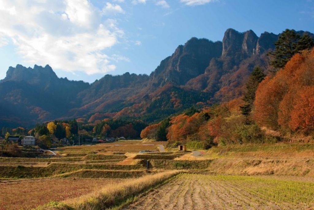 妙義山