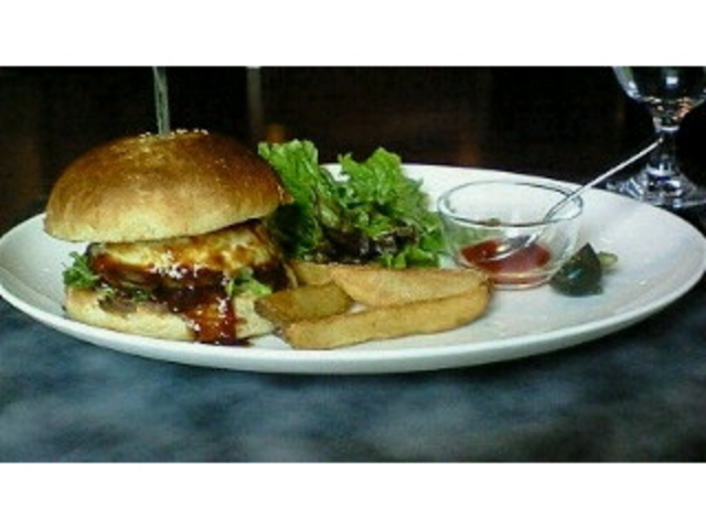 ���C�s���e�����X