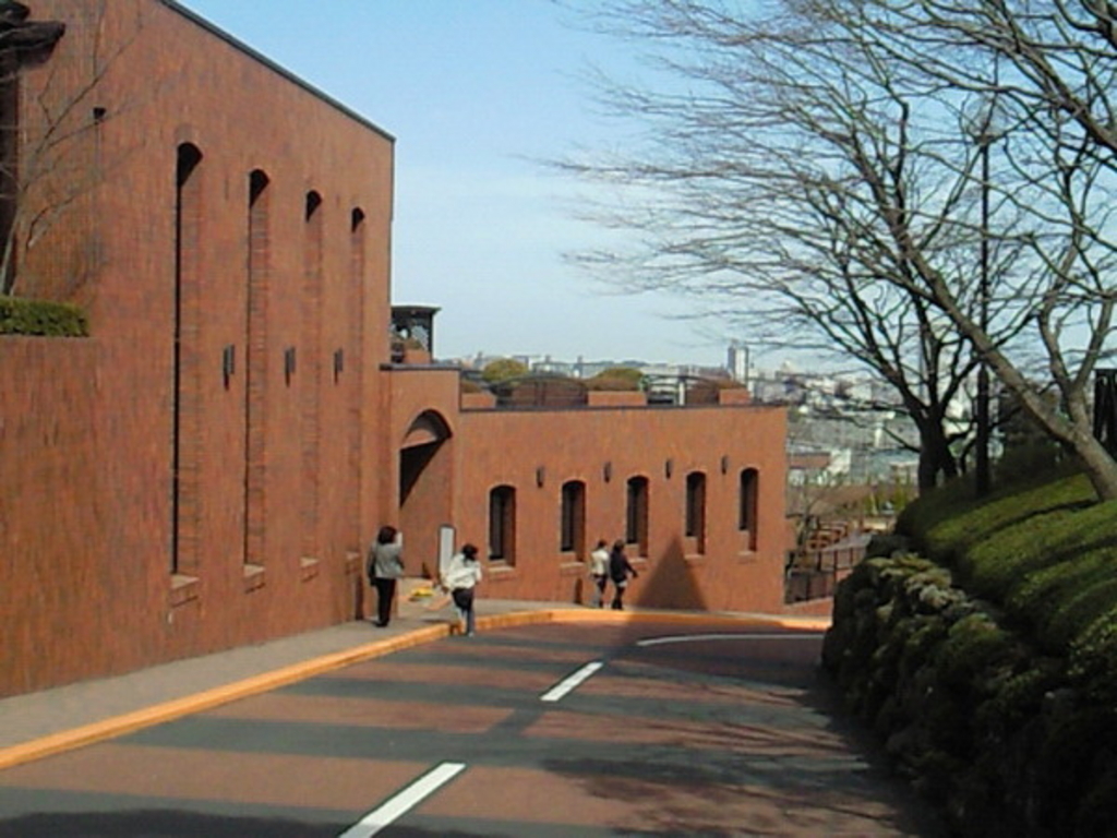 東北福祉大学芹沢銈介美術工芸館