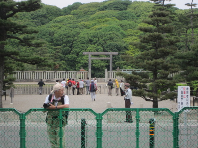 ���ˌÕ��i�`�m���V�c�ˁj