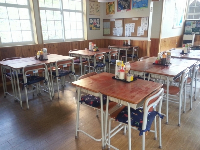 ���̉w �O�c�L���Z