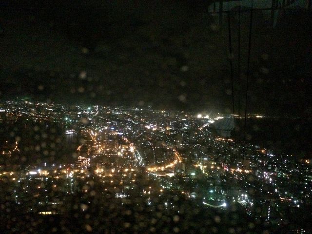 �J���~���Ă��āA�s���̂����߂炢�܂������A����ł��Ă����Ԃ��Y��Ɍ�����u�Ԃ�����A���߂��ɗǂ�����_���َR