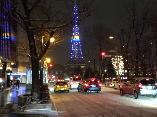�z���C�g�C���~�l�[�V����_��ʌ���