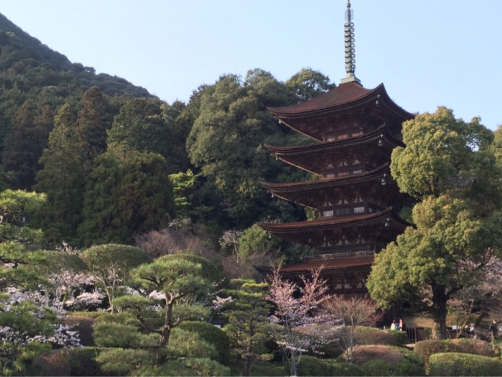 国宝瑠璃光寺五重塔