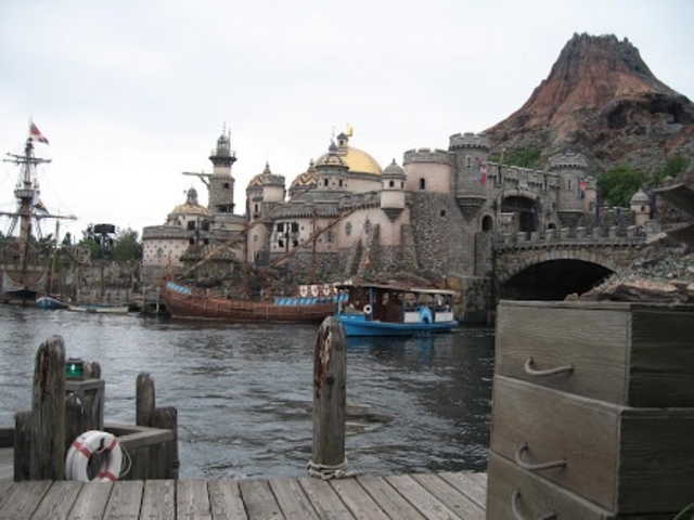 �D���ȕ��͋C(^-^)_�����f�B�Y�j�[�V�[(R)