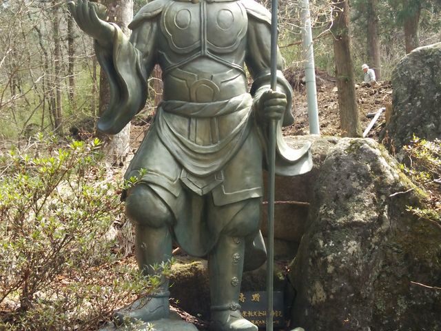 �ɍ��ې_��