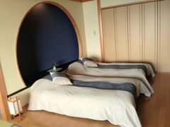 ӂȂ̖AxÉԐւ̓eʐ^1