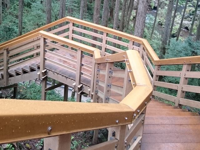 ���\�}�ȊK�i�������܂�_�烖������@�@���E�F�u����̎��O�\�񐧂ɂ������ƂȂ��Ă���܂��B