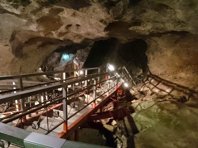 �K�i������̂ŒT���R�[�X�ȊO�͊y�ɐi�߂܂�_����