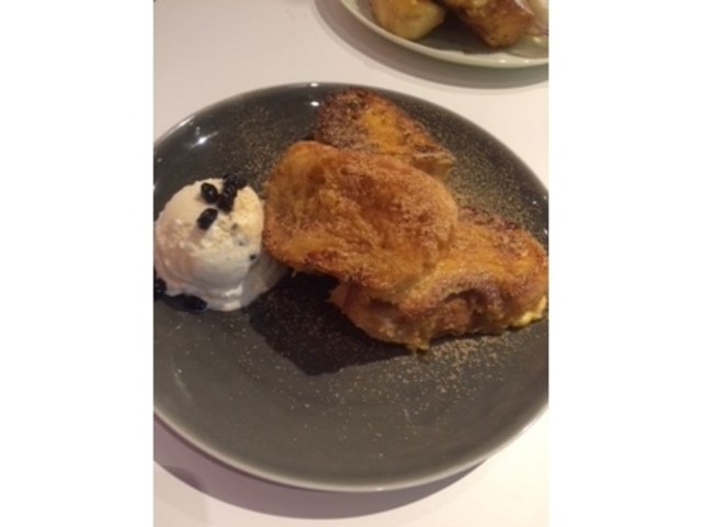 MiaCAFE NOYMOND mCh̓eʐ^1