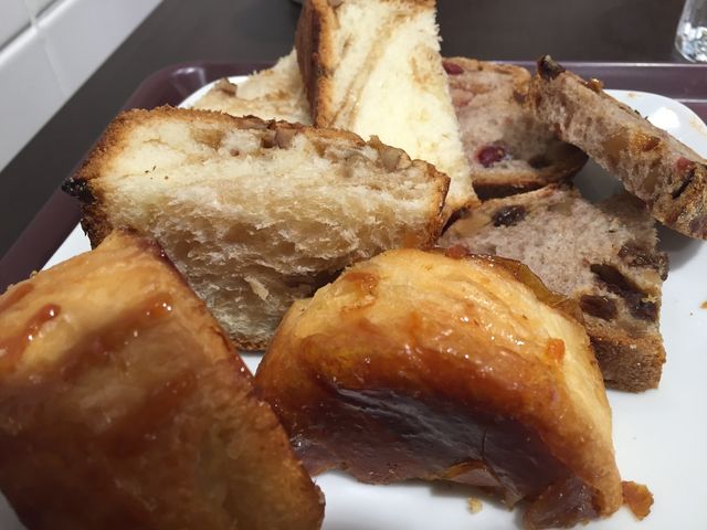 ���}�S�ݓX�����X�A�[�o���t�@�b�V�����X��