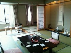 ݂Ԃ̃C̏h@bRւ̓eʐ^1