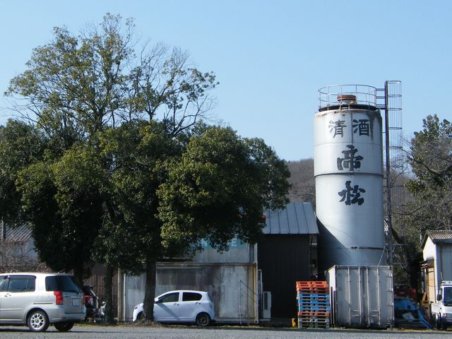 �傫�ȃ^���N���ڈ�_���������������