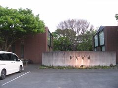 KKK̖ԏăXgւ̓eʐ^1