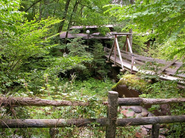 2003.8.30 11:30AM
���򉷐�@�����R��_�q�m������