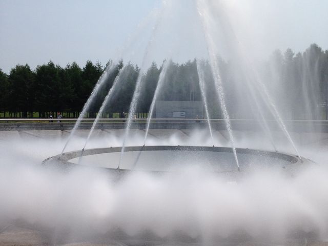 �����V���[�́A���炩����HP�Ŏ��Ԃ𒲂ׂĂ����ā�_���G��������