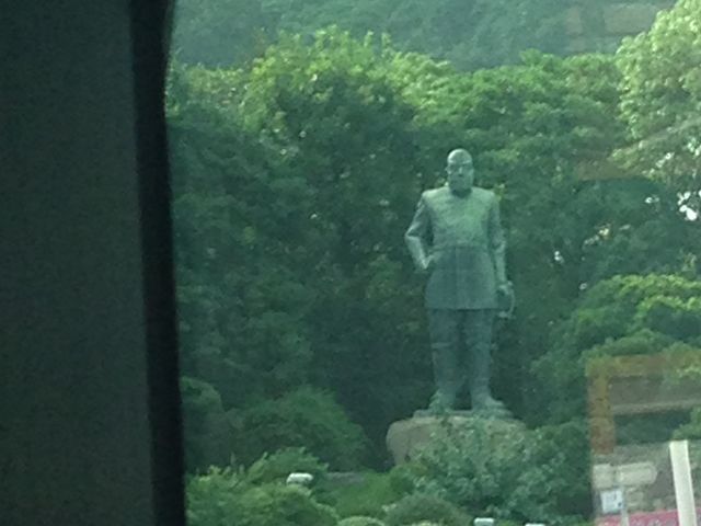 �o�X���璭�߂鐼��������_�J�S�V�}�V�e�B�r���[