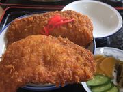 zX̓̉w ݂Ȃ̂̓eʐ^1