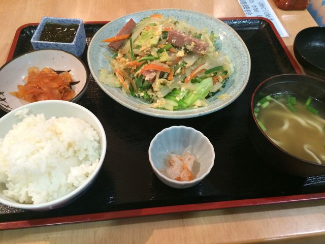 ����C�L�b�`�� �ςς���