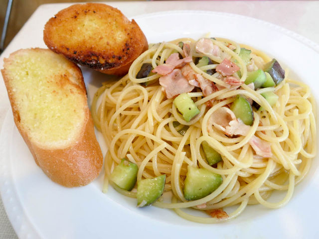 Ƃ炤Ă͂ނ̃C^AXg@smbLI̓eʐ^2