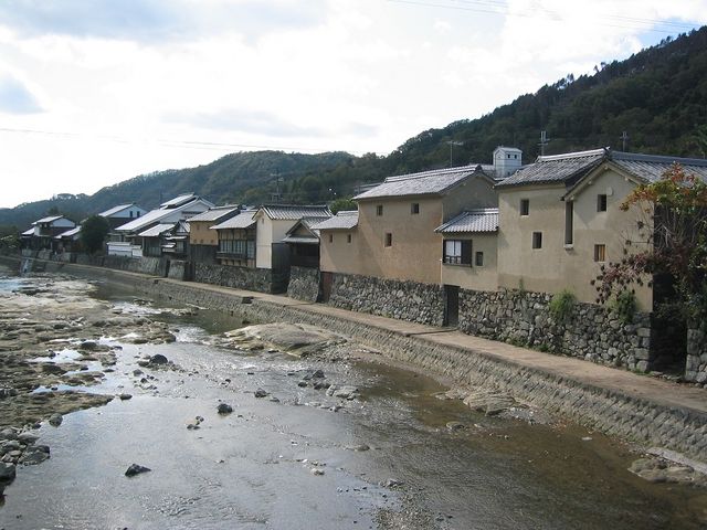 Ђł񂳂̓̉w h꒬Ђӂ̓eʐ^1