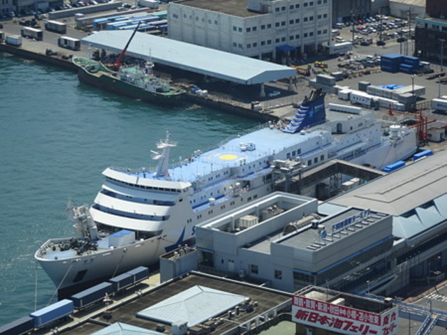 �┑���̑D_�C����߃^���[