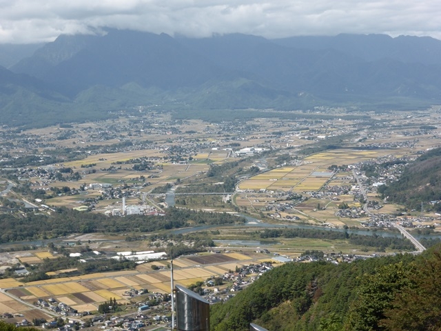 �k������_����R�x�e�W�]��