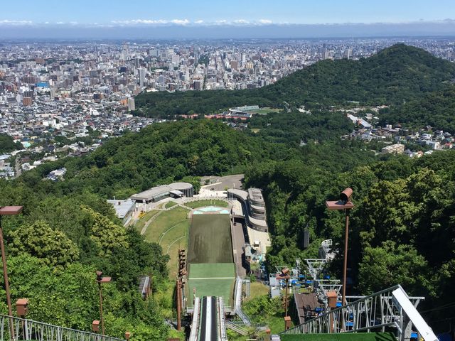 �ō��[�I��т��[���I_��q�R�W�����v���Z��