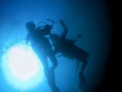 ݂̈ɓ_CrOXN[ gbcւ̓eʐ^1