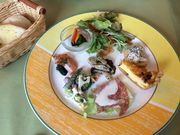 ݂邭̃eB[X^C̓eʐ^1