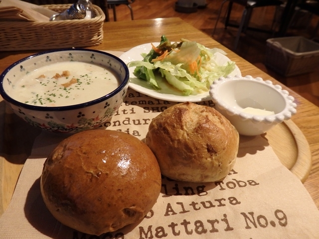 pZbgBX[v̓N`E_[ɂ܂B_TUR[q[ {X