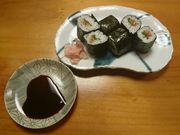 NXElEr̔HVy Ƃ݂̓eʐ^4