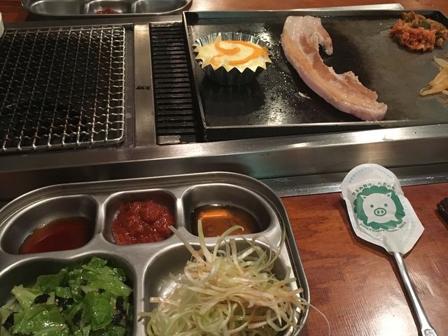 ͂Ȃ̃xWeW l؉X̓eʐ^1