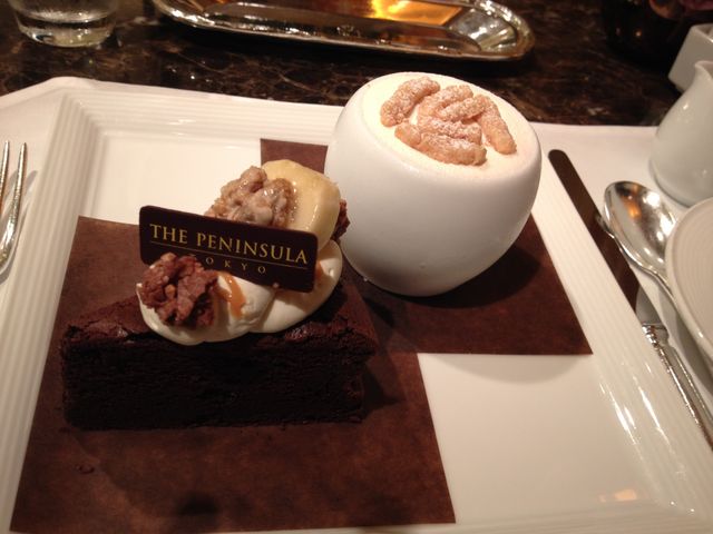 P[LZbg_UEyjV BOUTIQUE & CAFE