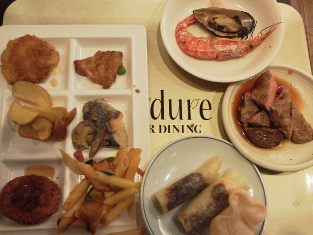 �k���_�b�N�A�C�V�ƊL�̏Ă����A
�F�X�ȗ����B_�����z�e�����o���g����