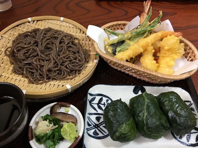 poporon̂߂͂{܁EO̓eʐ^1