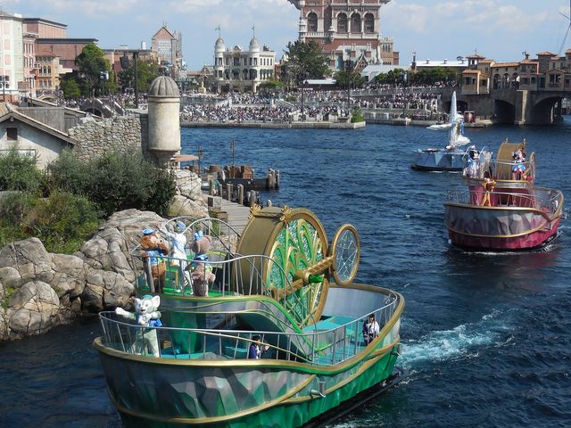 �p���[�h_�����f�B�Y�j�[�V�[(R)